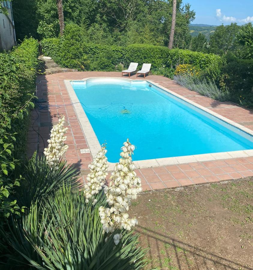 Le Chevalier Noir Bed & Breakfast Cordes-sur-Ciel Exterior photo