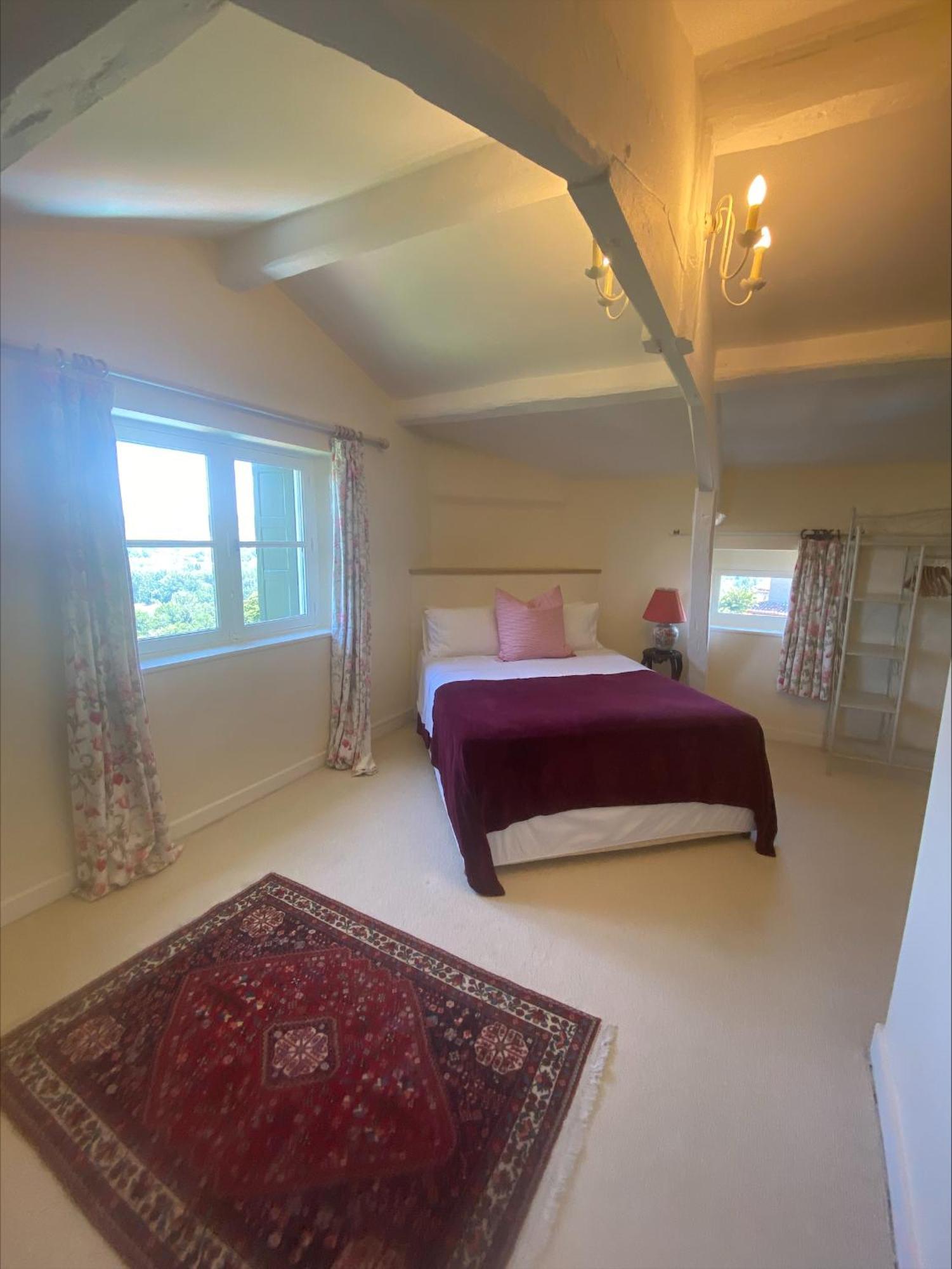 Le Chevalier Noir Bed & Breakfast Cordes-sur-Ciel Exterior photo